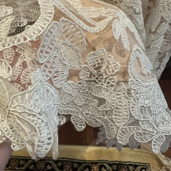 Tadashi Shoji Cream Flutter Sleeve Wedding Dress - Picture 8 of 14